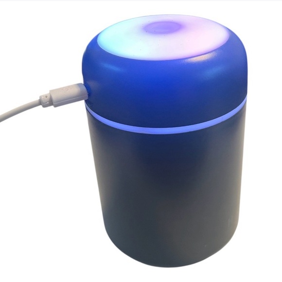 Portable Cool Mist Humidifier with Night Light - USB Powered - Picture 2 of 3